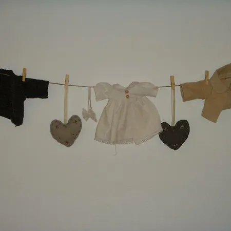 Eden فندق مبيت وإفطار 2*